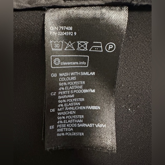 H&M Blazer - Picture 3 of 3